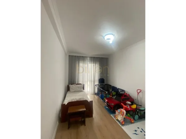 shitet 2+1+Ballkon , 100 m² 175.000 € (Astir,Vila L)