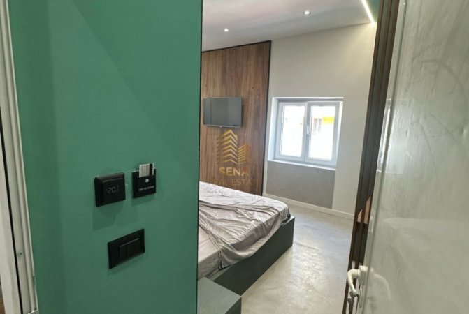 Tirane, shes apartament 1+1+Ballkon , 74 m² 220.000 € (Pranë Shallvareve)