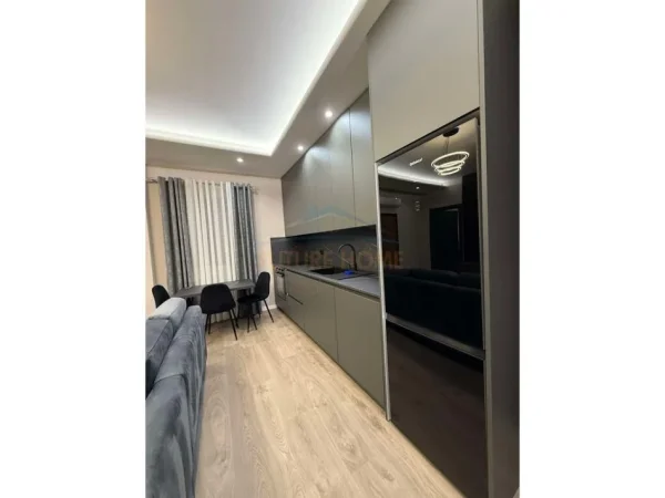 Tirane, shitet apartament 1+1 Kati 0, 57 m² 140.000 € (Liqeni i Thate)