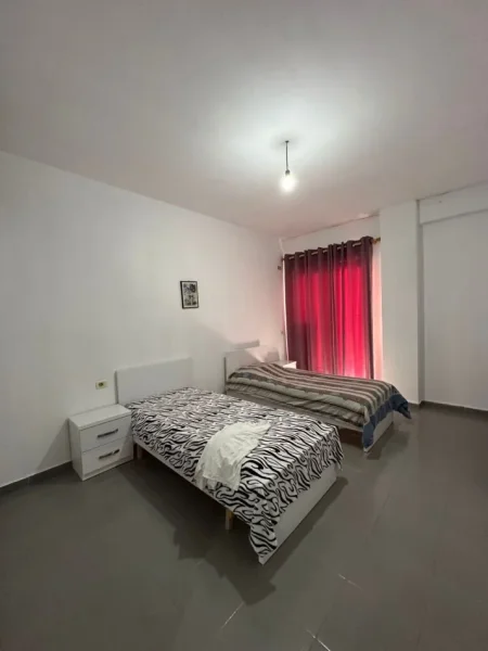 Tirane, shitet apartament 2+1 , 129 m² (Yzberisht)