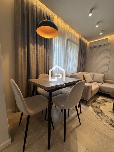 SHITET: APARTAMENT 1+1/PERBALLE SPITALIT AMERIKAN 3