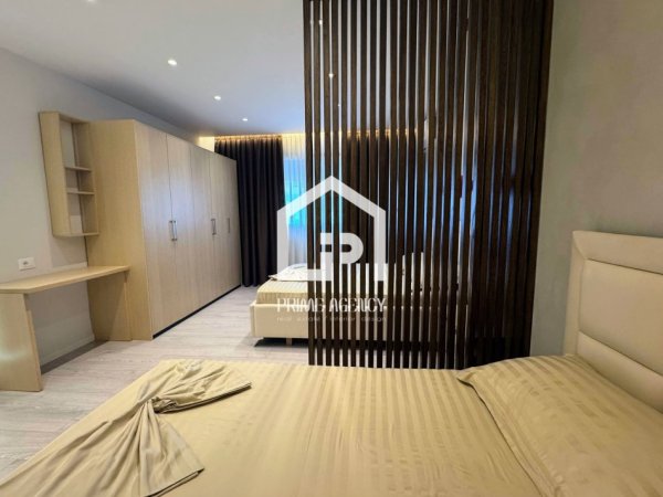 SHITET: APARTAMENT 1+1/PERBALLE SPITALIT AMERIKAN 3