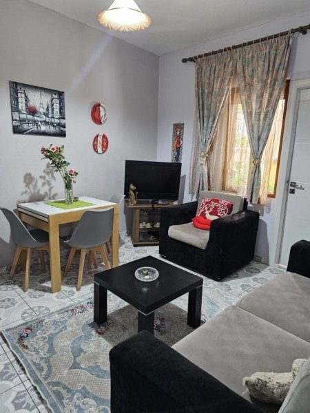Tirane, jepet me qera apartament 1+1 Kati 1, 61 m² 360 € (DON BOSKO)