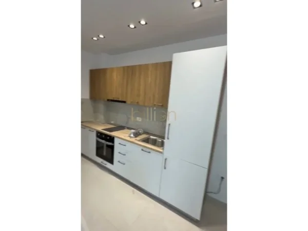 shitet 1+1 , 45 m² 55.000 € (Golem)