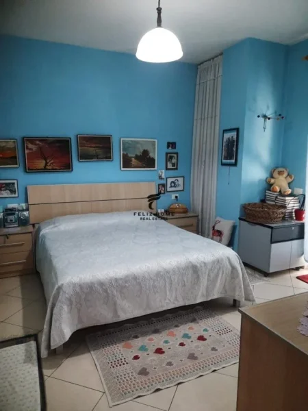 Tirane, shitet apartament 2+1 Kati 5, 86 m² 200.000 € (ZOGU I ZI)