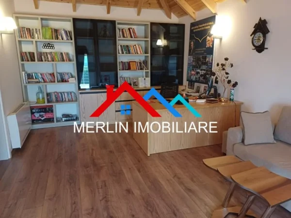 Diber, shitet Vile  2 kateshe, me 300 m²ndertim, dhe  1250m2 truall 450.000 € ( MAQELLARE,DIBER)
