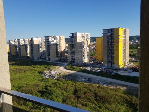 Tirane, shitet 1+1+Ballkon Kati 4, 65 m² 108.000 € (Ish Fusha e Aviacionit)