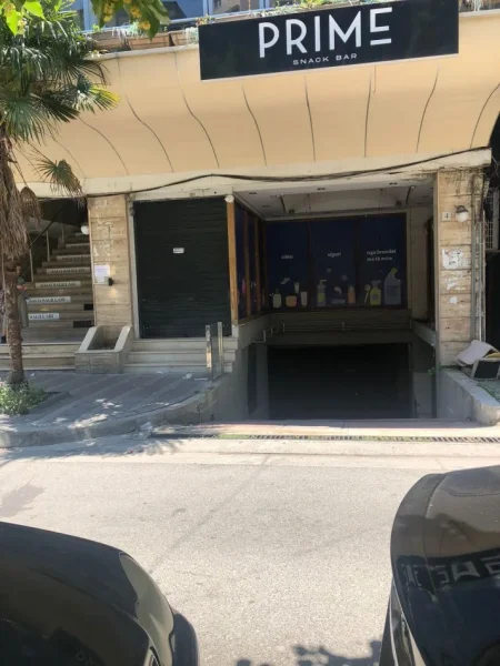Tirane, jepet me qera garazh | post parkimi Kati -1, 18 m² 120 € (Milto Tutulani)