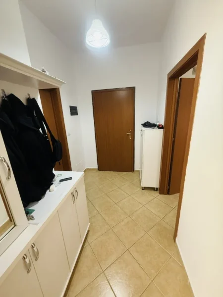 Tirane, jepet me qera apartament 1+1 Kati 5, 65 m² 450 € (Astir)