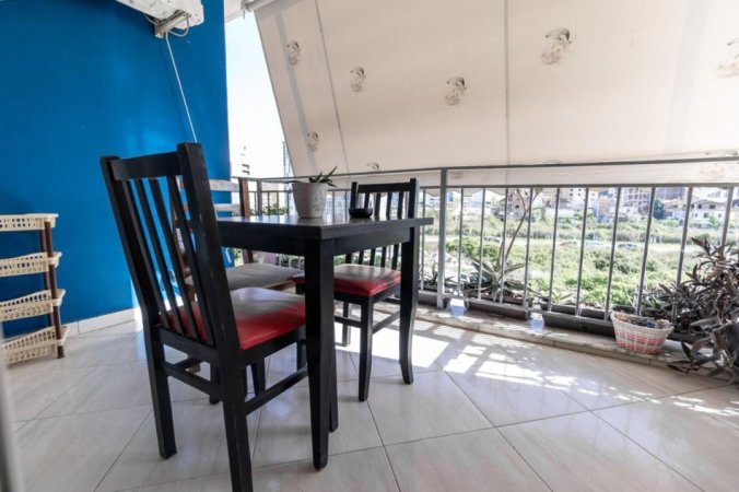 Tirane, jepet me qera apartament 2+1 Kati 2, 90 m² 700 € (Ish Fusha Aviacionit)