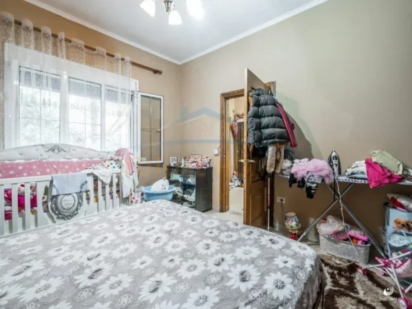 Durres, shitet Vile , 650 m² 800.000 € (Durres)