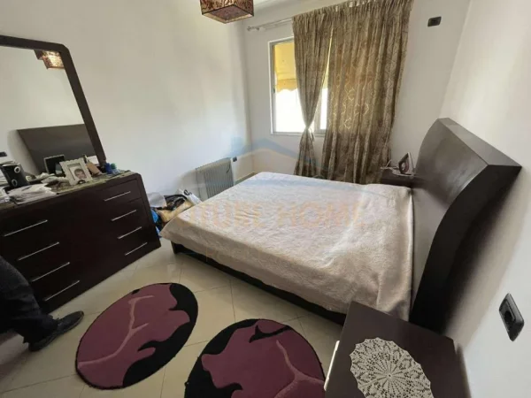 Tirane, shitet apartament 1+1+Ballkon Kati 7, 77 m² 109.000 € (Misto Mame)