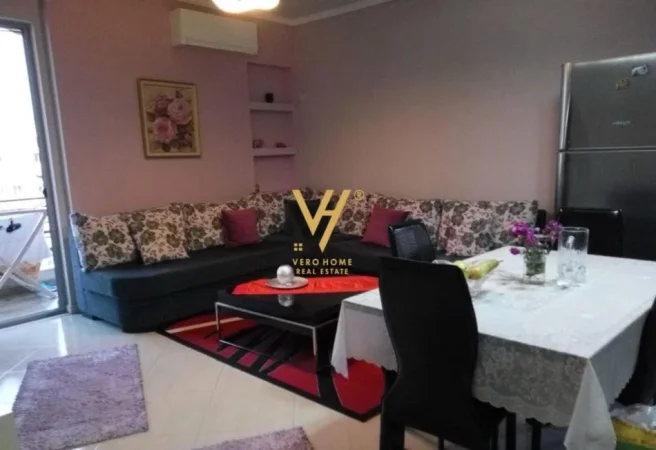 Tirane, shitet apartament 1+1+Ballkon Kati 7, 76 m² 111.000 € (YZBERISHT)
