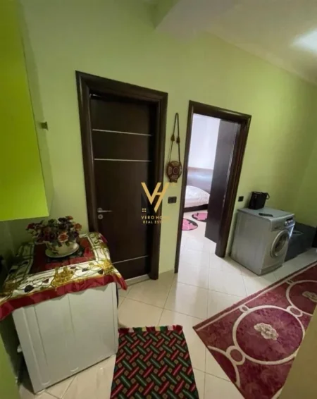 Tirane, shitet apartament 1+1+Ballkon Kati 7, 76 m² 111.000 € (YZBERISHT)