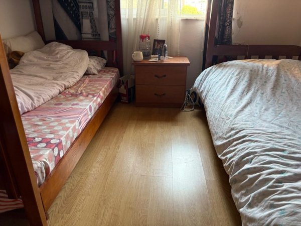 Tirane, ndarje qeraje me vajze apartament 2+1 Kati 5, 90 m² 160 € (Don Bosko, Prane Kafes Artisti)