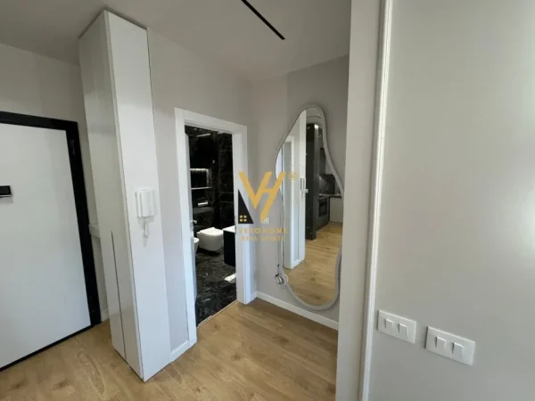 Tirane, shitet apartament 1+1+Ballkon Kati 4, 75 m² 160.000 € (YZBERISHT)