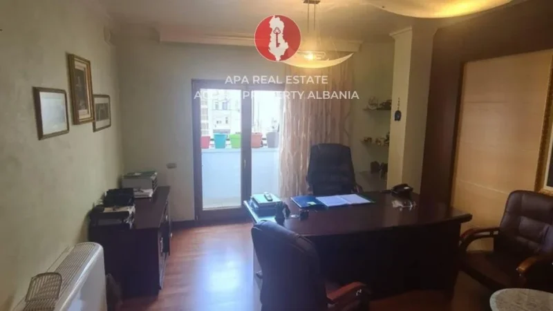 Tirane, shitet Kati 1, 148 m² (Rruga Nikolla Tupe)