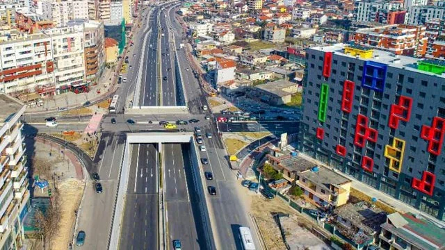 Tirane, jepet me qera apartament 1+1 Kati 2, 60 m² 402 € (Astir)