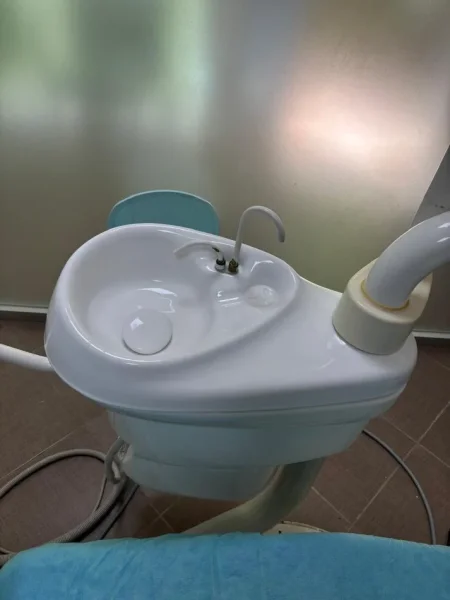 Tirane, Shitet paisje dentare firma Jessy Italiane