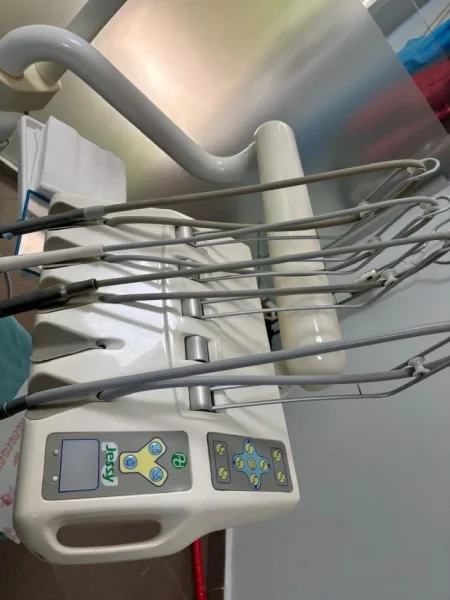 Tirane, Shitet paisje dentare firma Jessy Italiane