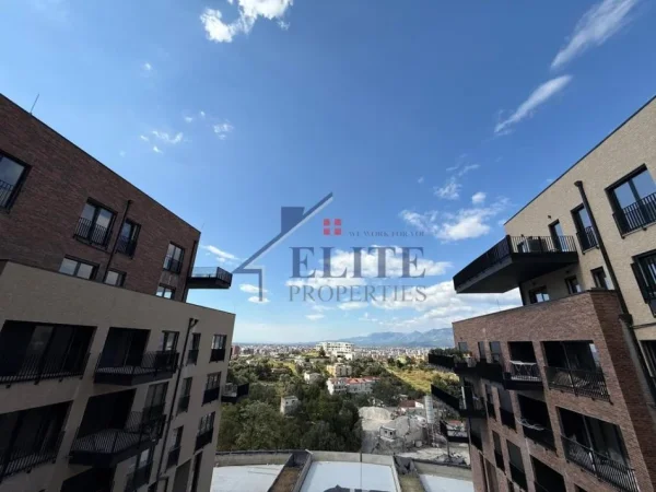 Tirane, shitet apartament 2+1+Ballkon Kati 2, 127 m² 300.000 € (Kodra e Diellit 2)