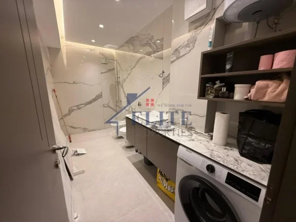 Tirane, shitet apartament 2+1+Ballkon Kati 2, 127 m² 300.000 € (Kodra e Diellit 2)