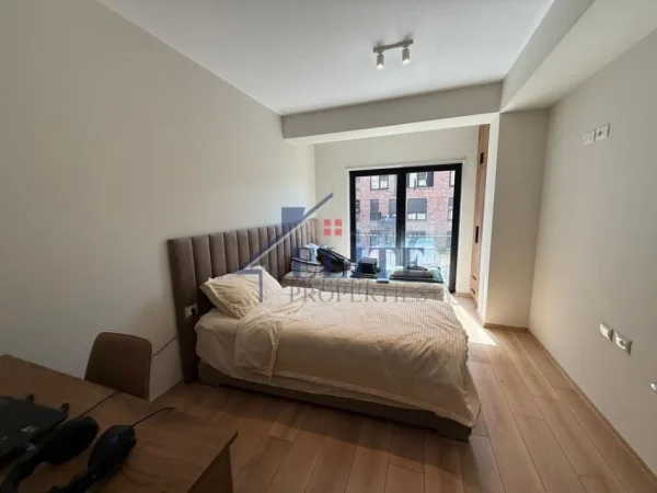 Tirane, shitet apartament 2+1+Ballkon Kati 2, 127 m² 300.000 € (Kodra e Diellit 2)