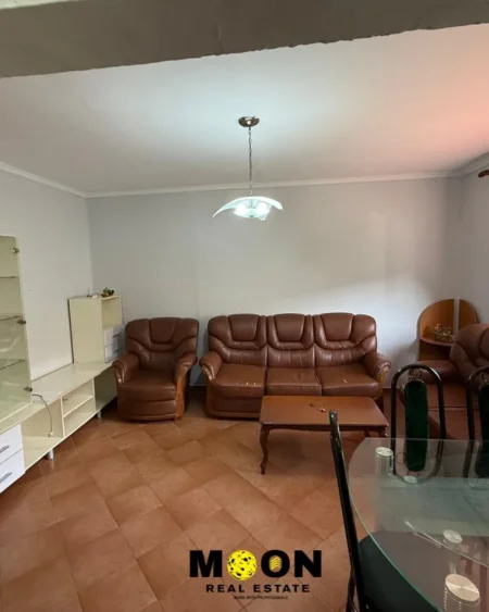 Tirane, shes apartament 2+1 Kati 2, 72 m² 115.000 € (Ali Demi)