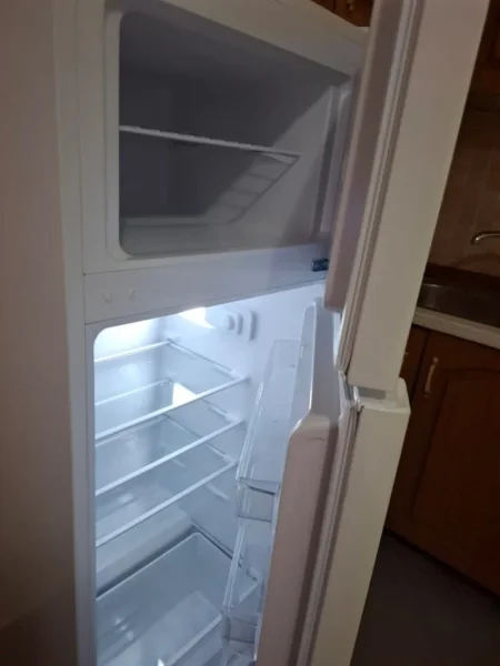 Vlore, garsonier LUNGOMARE, oferte 2500 leke nata