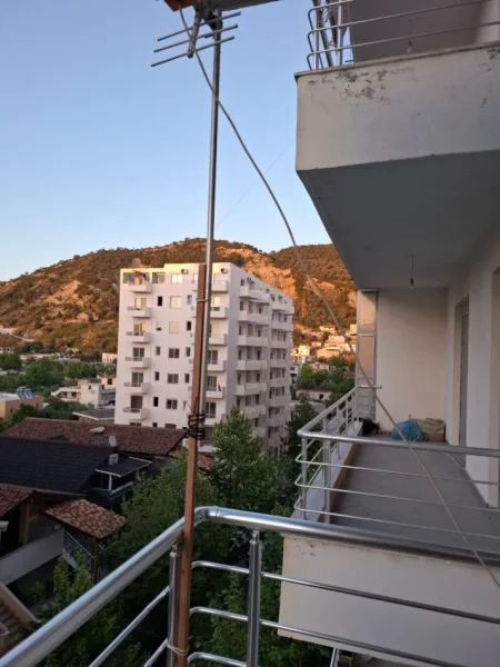 Vlore, garsonier LUNGOMARE, oferte 2500 leke nata