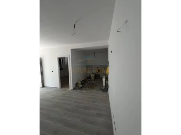 Mali Robit, shitet apartament 2+2+Oborr Kati 0, 101 m² 105.000 € (Golem, Durres)