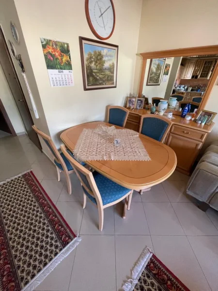 Tirane, shitet apartament 1+1+Ballkon , 77 m² 213.000 € 