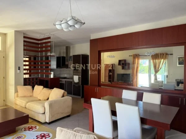 Durres, shitet apartament 2+1 Kati 3, 206 m² 180.000 € (Pishat e Buta, Golem)