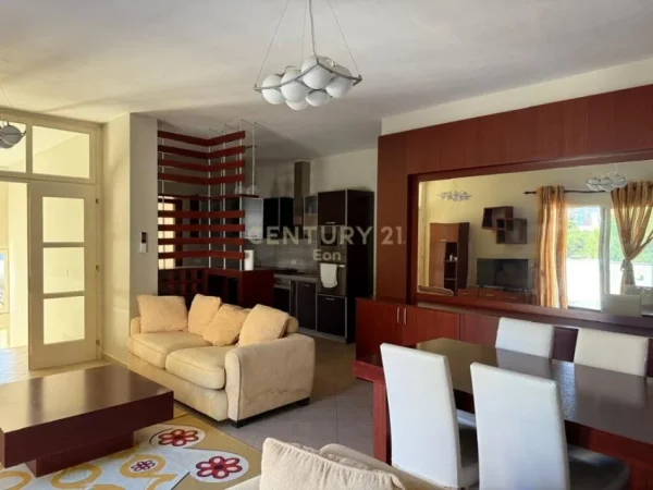 Durres, shitet apartament 2+1 Kati 3, 206 m² 180.000 € (Pishat e Buta, Golem)