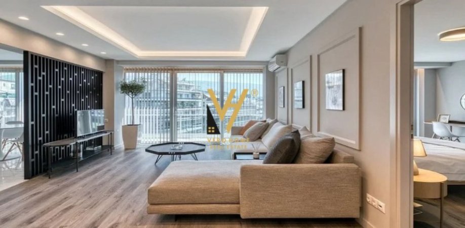 Tirane, jepet me qera apartament 2+1+Ballkon Kati 8, 120 m² 1.300 € (KOMUNA E PARISIT)