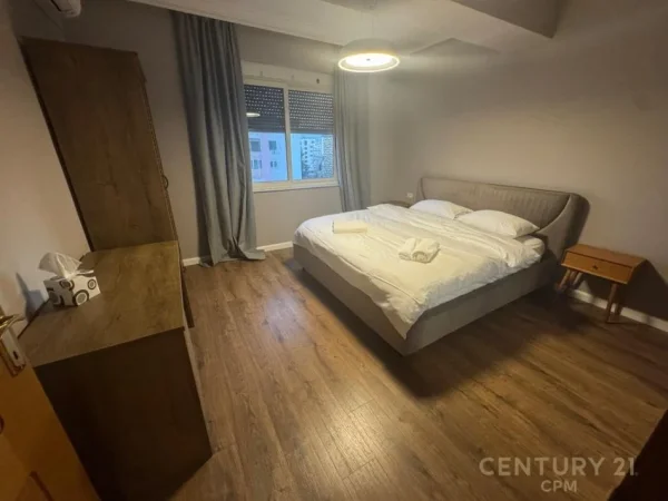 Tirane, shes apartament 2+1 , 102 m² 357.000 € (Ish Blloku)