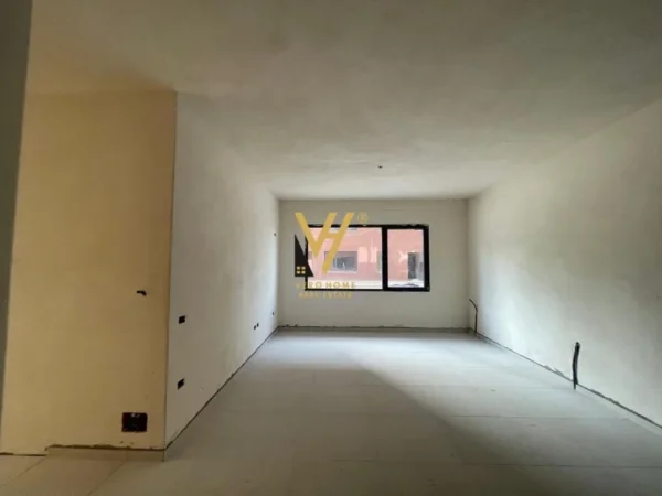 Tirane, shitet apartament 2+1+Ballkon Kati 6, 86 m² 165.000 € (RRUGA E ELBASANIT)