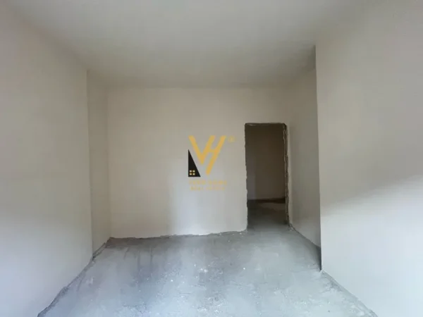 Tirane, shitet apartament 2+1+Ballkon Kati 2, 86 m² 191.250 € (RRUGA E ELBASANIT)