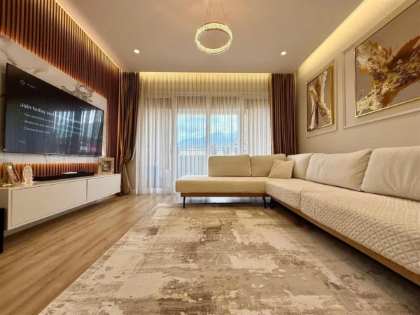 Tirane, shitet apartament 2+1 , 112 m² 252.900 € (rruga xhanfize keko)