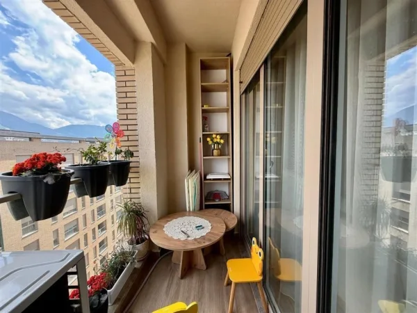 Tirane, shitet apartament 2+1 , 112 m² 252.900 € (rruga xhanfize keko)