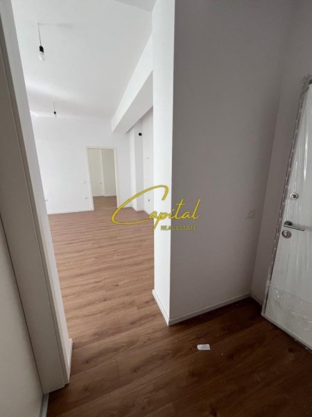 Tirane, shitet apartament 1+1 Kati 4, 65 m² 103.000 € (ALI DEMI)