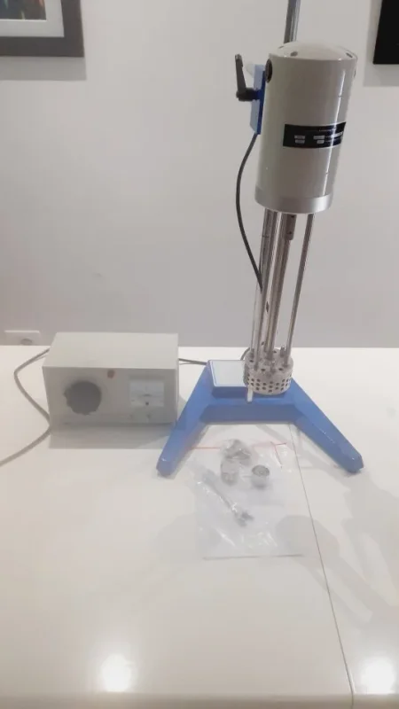 Tirane, Homogjenizues me xhiro deri ne 11.000 xhiro/minute