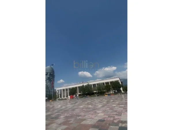 Tirane, shitet , 89 m² 30.000 € (Qender)