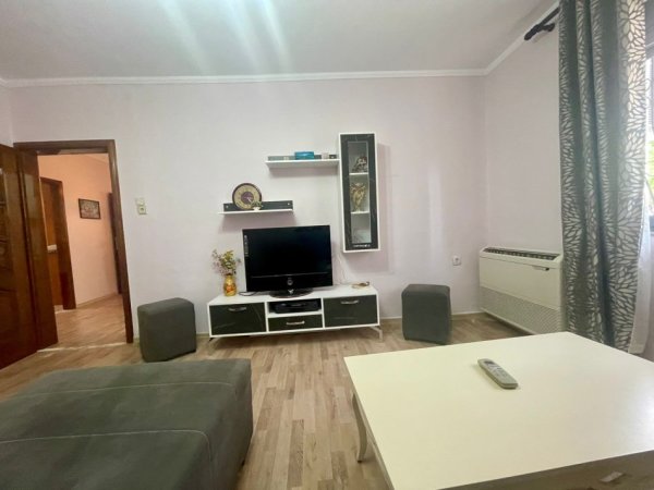 APARTAMENT  2+1 ME QIRA   500 € DIPLOMAT 2