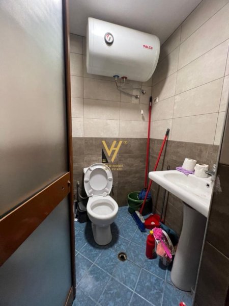 Tirane, jepet me qera dyqan Kati 0, 60 m² 700 € (RRUGA MARGARITA TUTULANI)