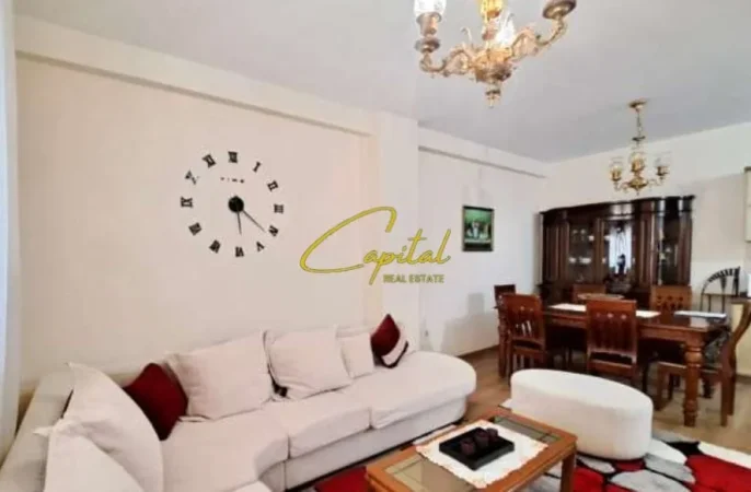 Tirane, jepet me qera apartament 2+1 Kati 6, 110 m² 700 € (RRUGA E KAVAJES)