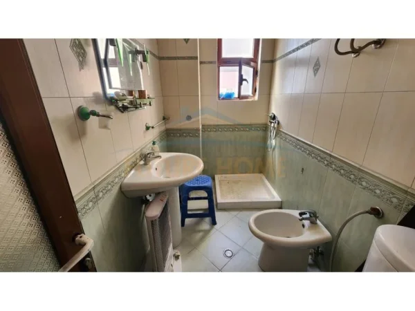 shitet 2+1 Kati 7, 124 m² 145.000 €