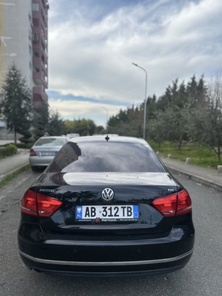 Tirane, shes makine Volkswagen passat Nafte, e zeze automatik Kondicioner 9.200 €