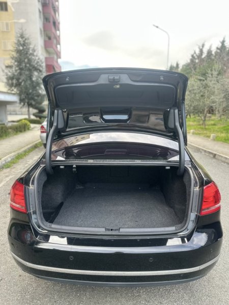 Tirane, shes makine Volkswagen passat Nafte, e zeze automatik Kondicioner 9.200 €