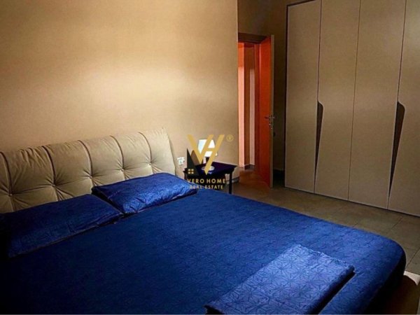 Tirane, jepet me qera apartament 1+1+Ballkon Kati 3, 85 m² 400 € (5 MAJ)